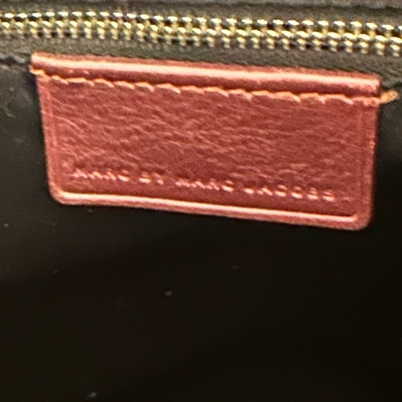 Marc Jacob’s hobo style pebbled leather bag - Picture 7 of 8